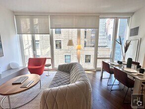 Building Photo - East 44th Street / Elegant 1-Bedroom in Tu...