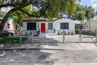 Building Photo - 1325 NW 51st St