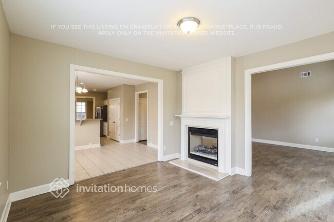 Foto del edificio - 3015 Norwell Ct