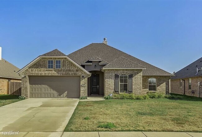 Foto del edificio - 3 br, 2 bath House - 217 Livingston Dr