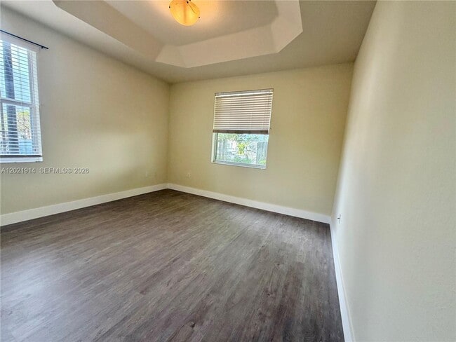 Foto del edificio - 2885 SE 1st Dr