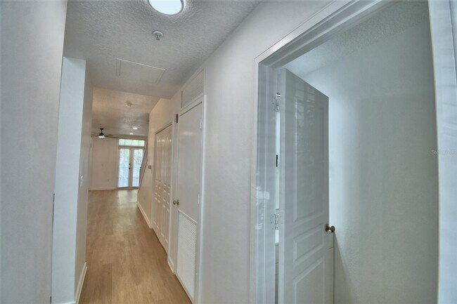 Foto del edificio - 660 Celebration Ave