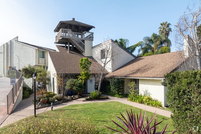 Entrance - Singing Springs Village