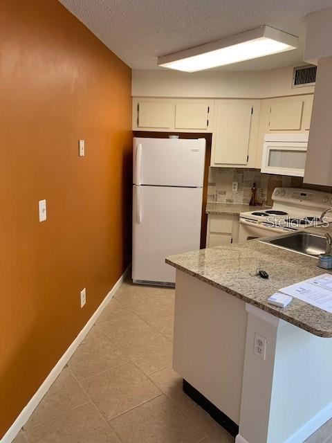 Building Photo - 4047 Atrium Dr