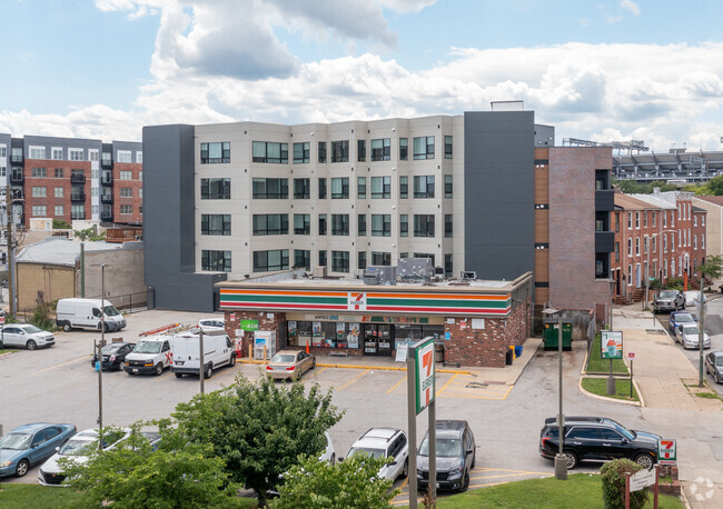 Aerial Photo - 115 W Hamburg St