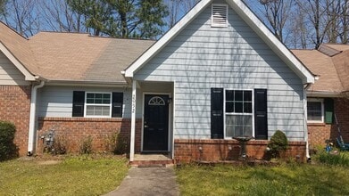 Building Photo - 2052 Jebs Ct