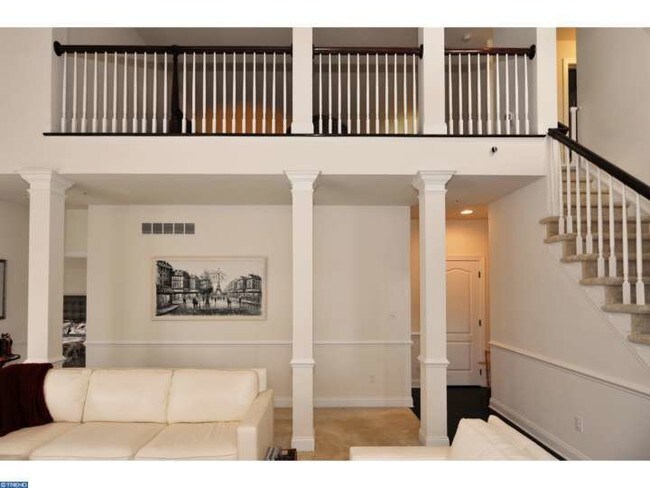 Foto del edificio - 33 Iron Hill Way