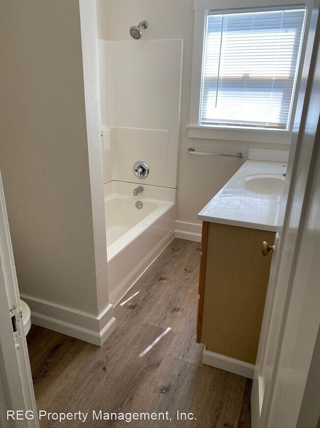 Foto del edificio - 4 br, 3 bath House - 1865 McCollum