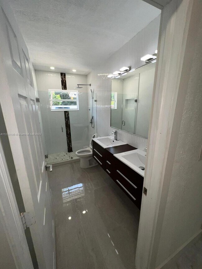 Foto del edificio - 1555 SW 21st Way