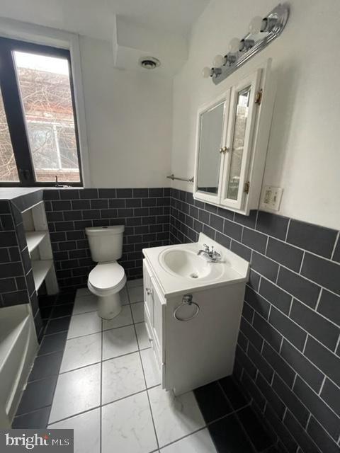 Foto del edificio - 2213 N 33rd St