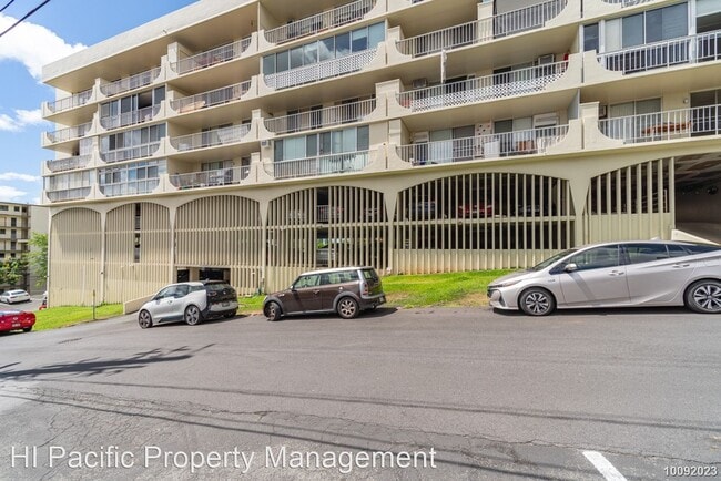 Building Photo - 1 br, 1.5 bath House - 670 Prospect St #501