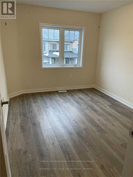 Photo du bâtiment - 7789-7789 Kalar Rd