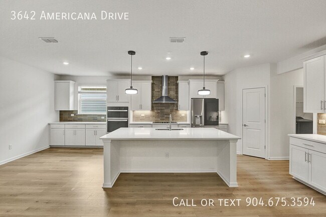 Foto del edificio - 3642 Americana Dr