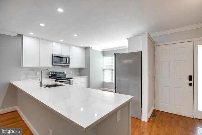 Foto del edificio - 5610 Gosling Ct