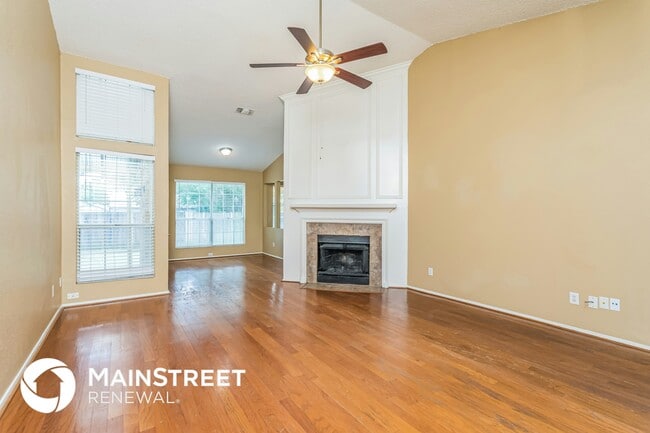 Building Photo - 100 Juniper Dr