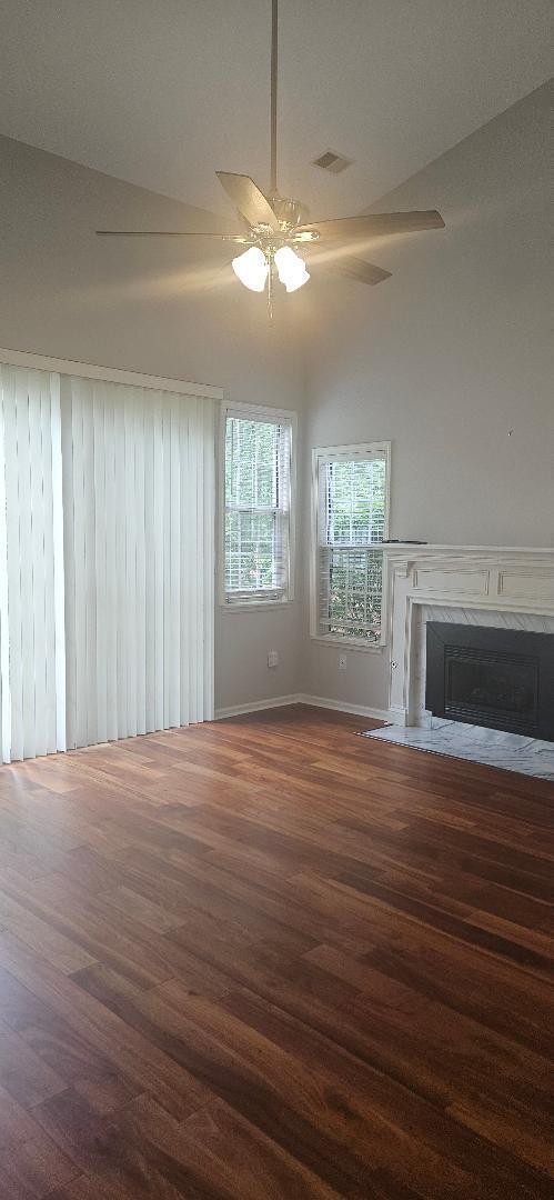Building Photo - 1063 Watson Ct
