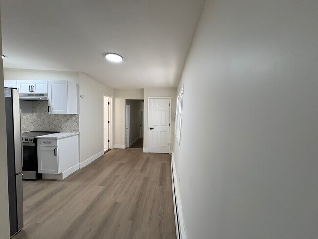 Foto del edificio - 281 Belmont Ave