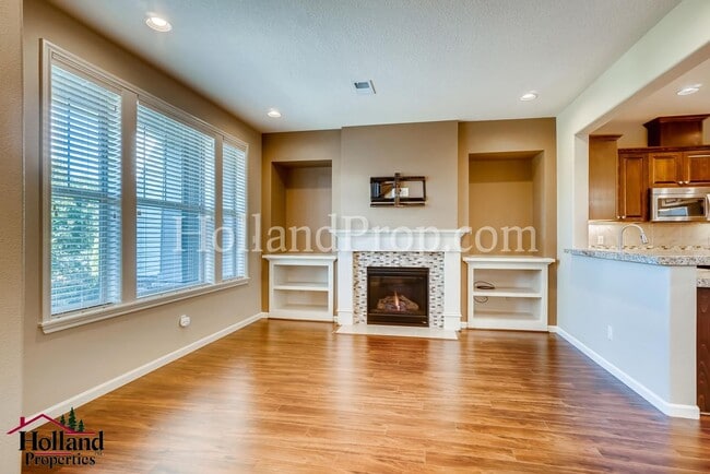 Building Photo - Gorgeous N. Bethany Duplex in Portland Available for You!!!