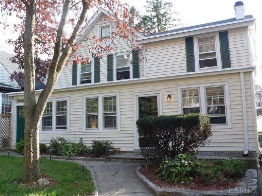 Primary Photo - 3BDR APT FOR RENT EASTCHESTER
