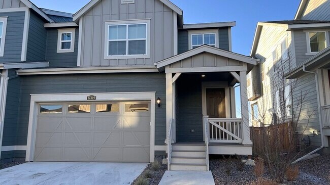 Foto del edificio - Charming 3 beds 2 baths in Commerce City!