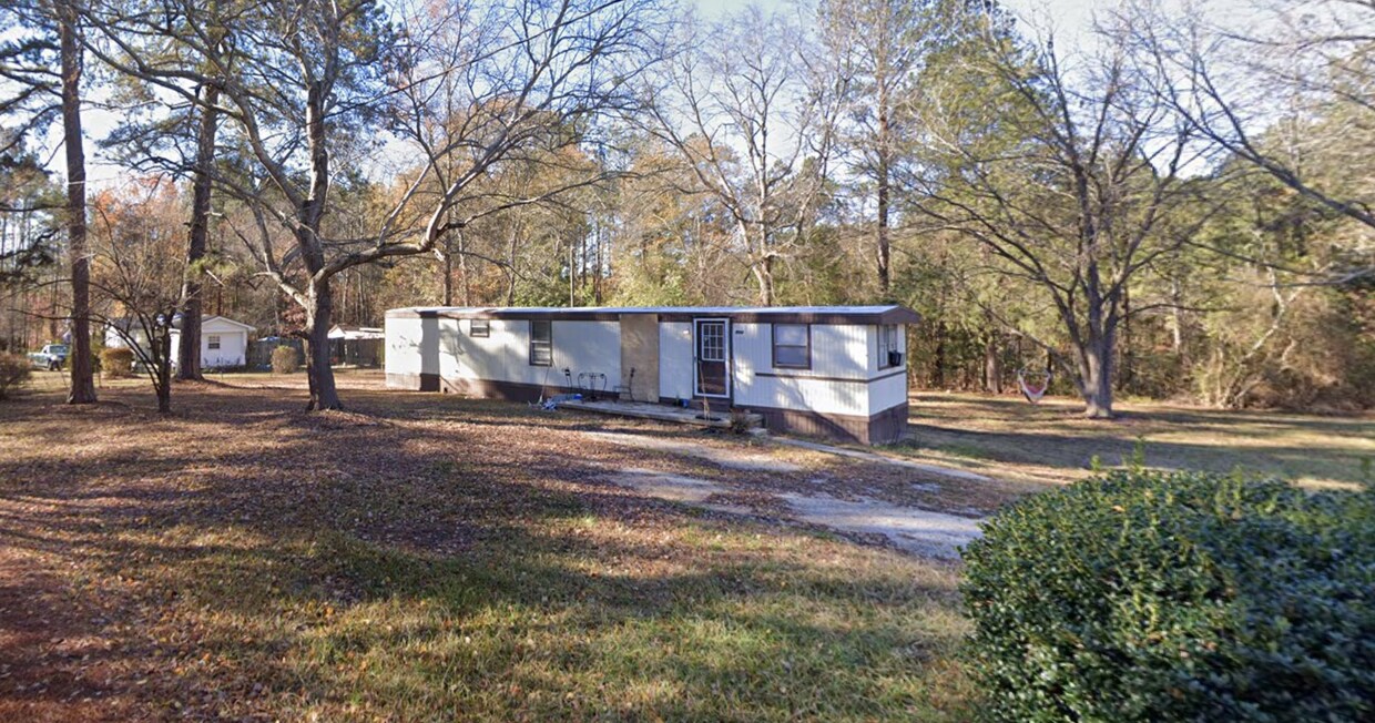 Primary Photo - Two Bedroom Available for Rent in Lancaste...
