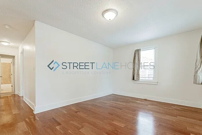 Foto del edificio - 4205 Mildred Ave