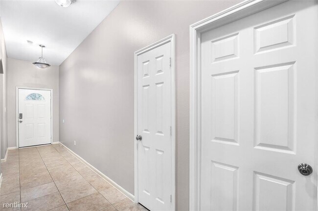 Building Photo - 3 br, 2 bath House - 26908 Royal Timbers D...