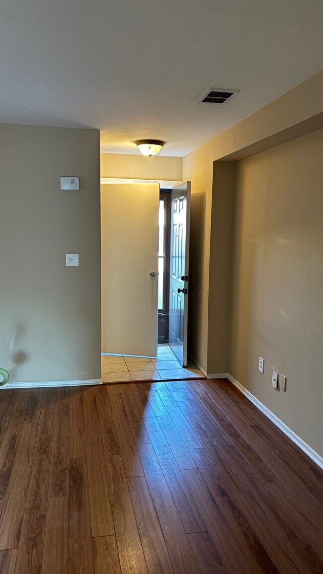 Foto del edificio - 30-13 Prospect St