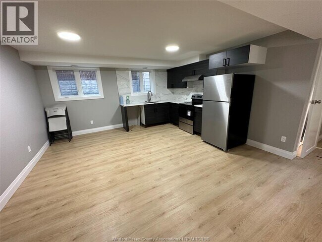 Photo du bâtiment - 757 Randolph Ave