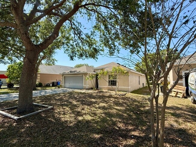 Building Photo - 9620 Cypress Harbor Dr