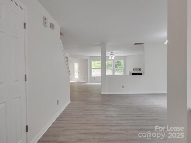 Foto del edificio - 3227 Deshler Morris Ln