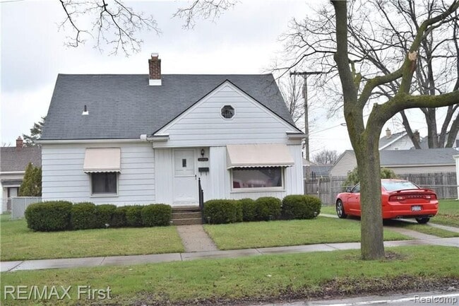 Building Photo - 2666 Catalpa Dr
