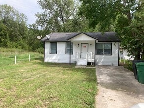 Building Photo - 5810 E Houston Rd