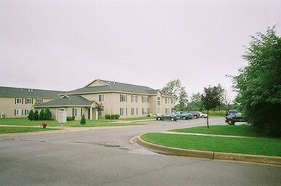 Foto principal - Fairway Meadows Apartments