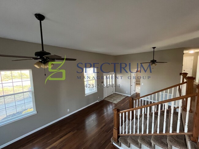 Building Photo - 3 Bedroom 2.5 Bath Single Family Home