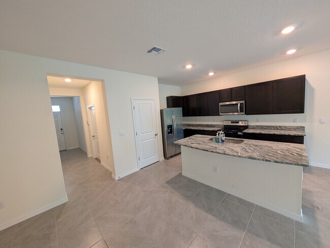 Foto del edificio - 11154 Crescent Deer Dr