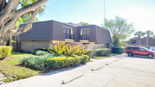 Foto del edificio - 117 1st Ct