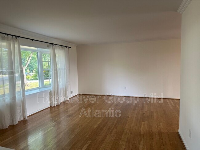 Foto del edificio - 8354 Orange Ct