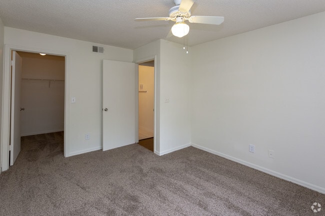 Interior Photo - Oasis Naples