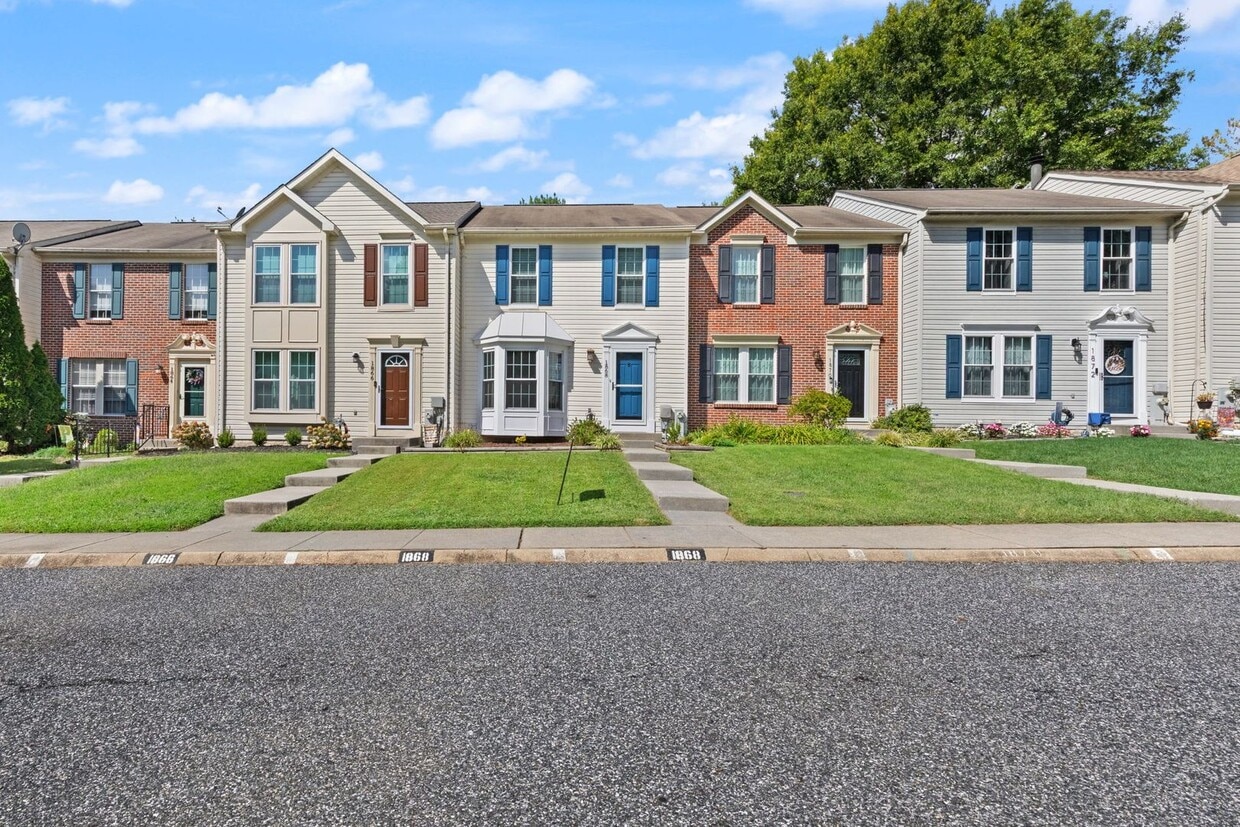 Primary Photo - 4 Bedroom Village of Thomas Run