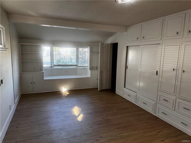 Foto del edificio - 20738 Bryant St