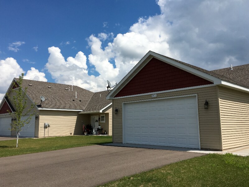 1913 6th Ln SE, Cambridge, MN 55008 Townhome Rentals in Cambridge MN