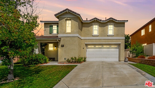 Building Photo - 27060 Mountain Willow Ln