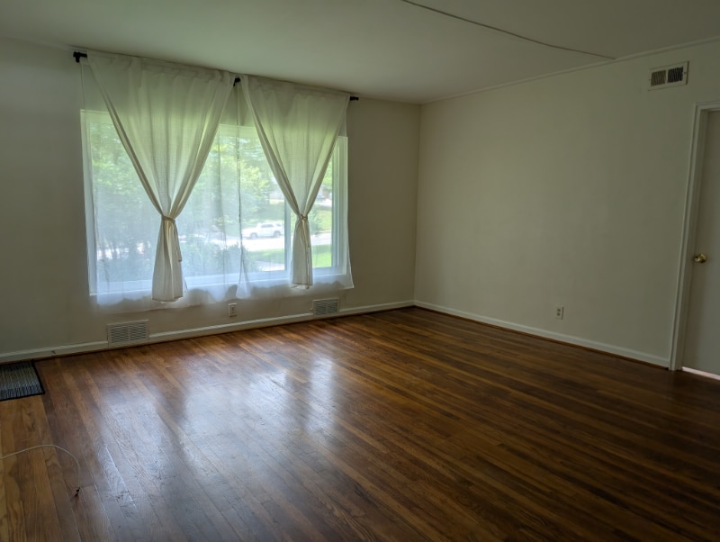 Photo - 2176 W Ponce De Leon Ave