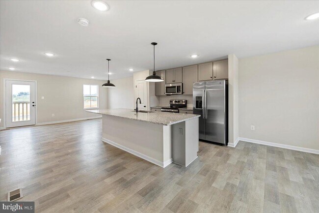 Building Photo - 21 Stifftail Rd