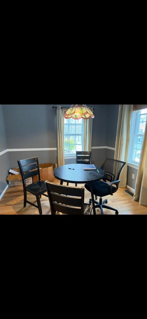 Building Photo - Spacious 4-Bed, 2.5-Bath Townhome in Blacksburg
