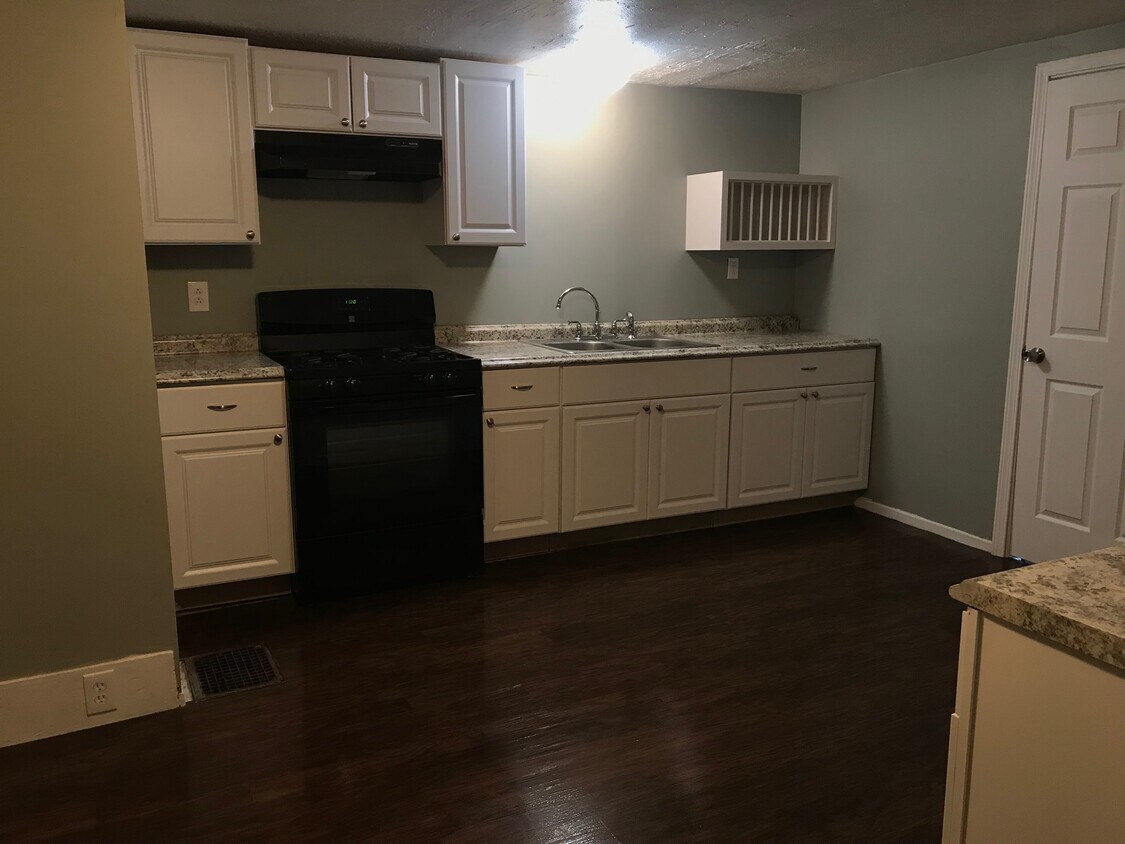 12 W Morris St Unit 102, Bath, NY 14810 12 W Morris St Bath, NY