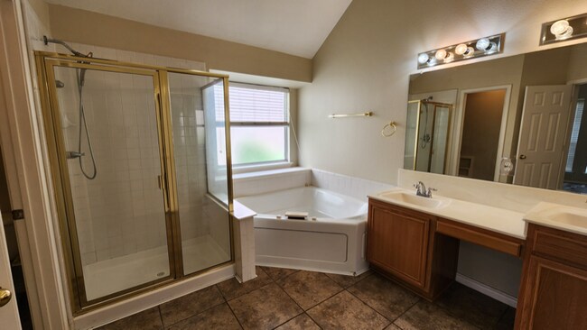 Foto del edificio - 2011 Wimbledon Dr