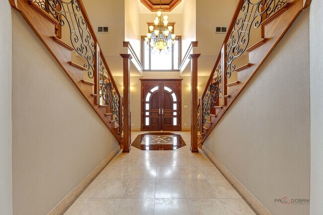 Foto del edificio - 339 Taft Ct