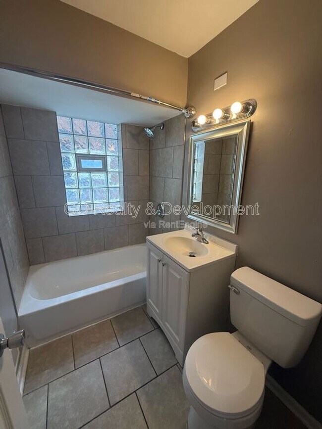 Foto del edificio - 9552 S Greenwood Ave